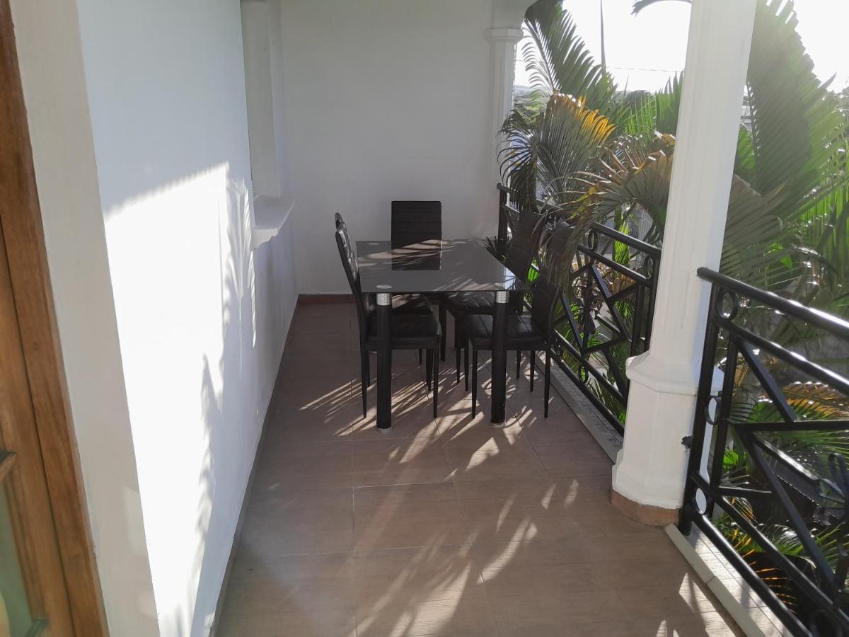 Residence De L'Est ซานต์-อองเดร ภายนอก รูปภาพ